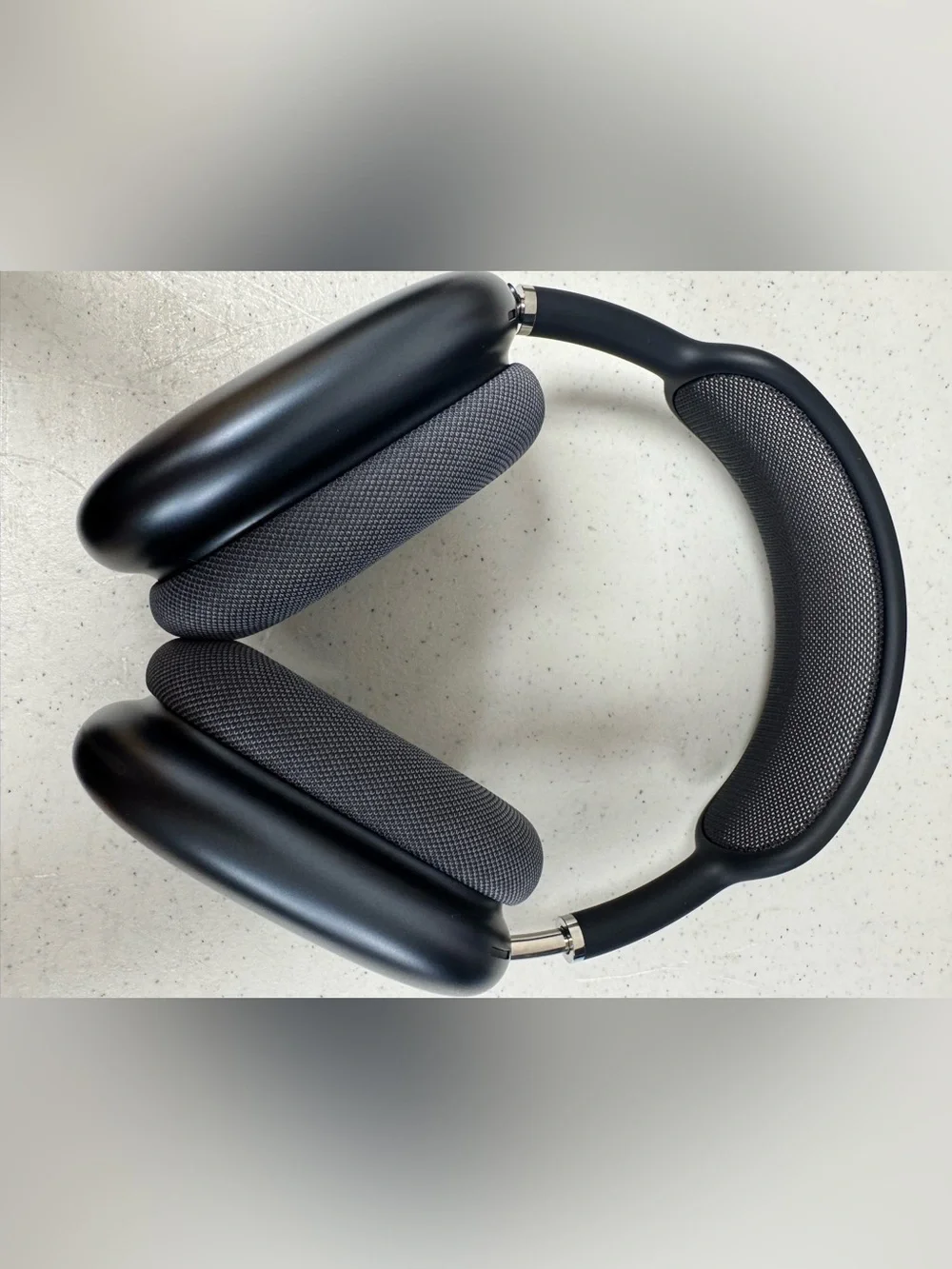 Apple AirPods Max Over-Ear Headphones - Dark Gray